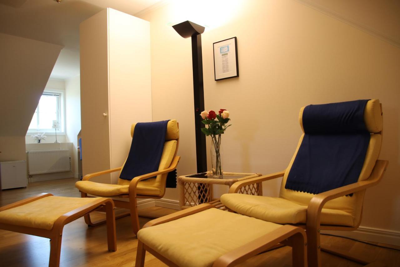 Vaermvik Gardskontor Hotell Västervik Eksteriør bilde